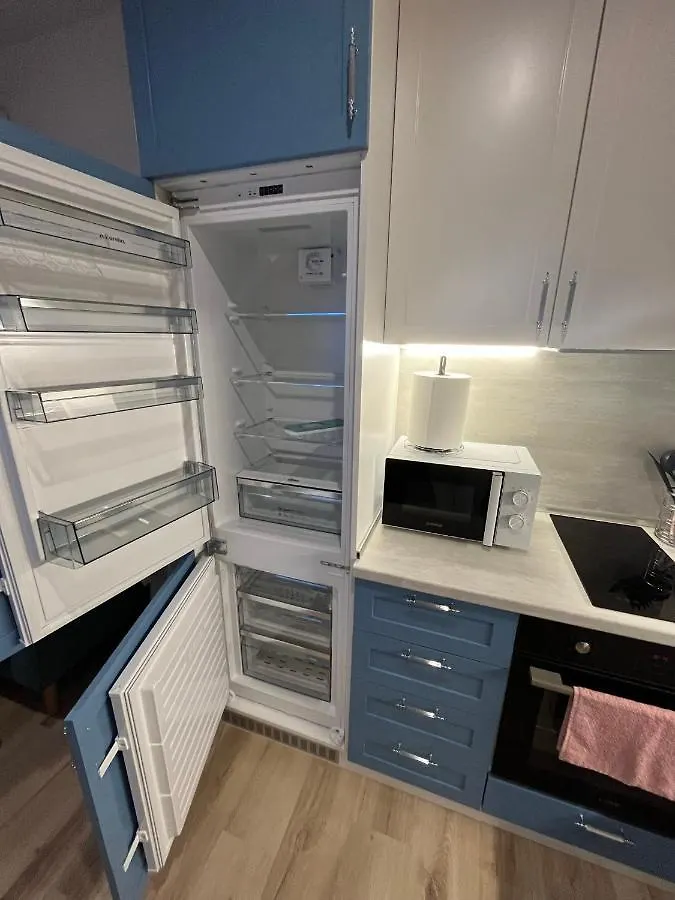 바르나 Enchev House 아파트